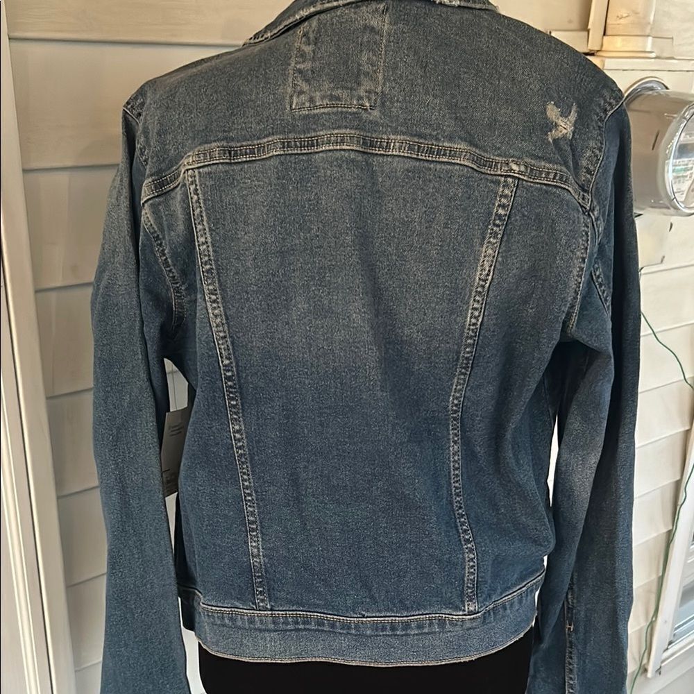 NWT SO Essential Denim Jacket Medium   E - Picture 8 of 9